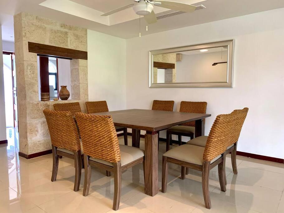 ☆ Charming Villa /9 pax/WI-FI/ Hotel zone☆ Cancún Esterno foto